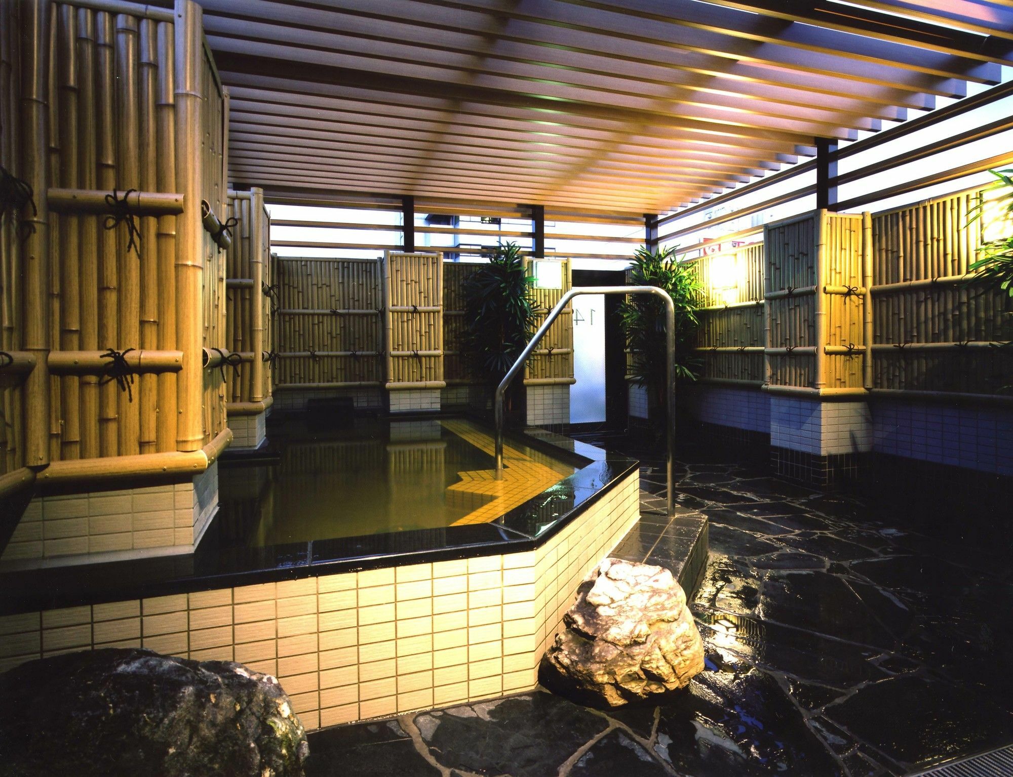 Apa Hotel Nagoya Marunouchi Ekimae Exterior foto
